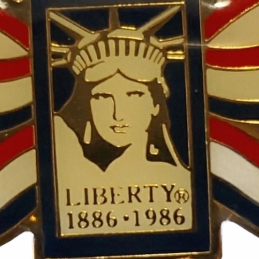 Vintage Statue of Liberty Signed PinBack Brooch Red White Blue America USA Gift